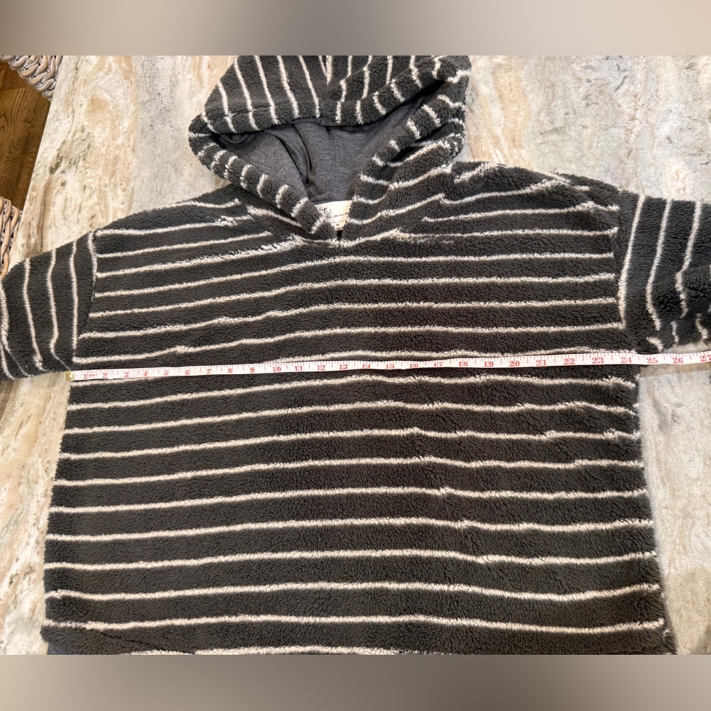 Women’s VINTAGE HAVANA Grey & white striped hooded fleece pullover- Size Medium - Picture 6 of 9